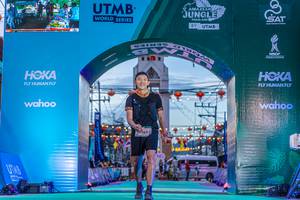 BIB: 110
                            <button type="button" onclick="openModal(21794761)" class="btn btn-primary btn-sm float-right btn-popup" data-toggle="modal" data-target=".modal-high-quality">
                        <i class="fas fa-shopping-cart"></i> Add to Cart
                    </button>
                                            <button type="button" onclick="isThisMe(21794761, true)" class="btn btn-success btn-sm float-right btn-popup btn-isme hidden" data-toggle="tooltip" data-placement="bottom" title="นี่คือรูปของคุณใช่ไหม คลิกที่นี่เพื่อเอาเข้าอัลบั้ม">
                        <i class="fas fa-plus"></i> Add to album
                    </button>
                    <button type="button" onclick="isThisMe(21794761, false)" class="btn btn-warning btn-sm float-right btn-popup btn-isnotme hidden">
                        <i class="fas fa-ban"></i> Remove from album
                    </button>